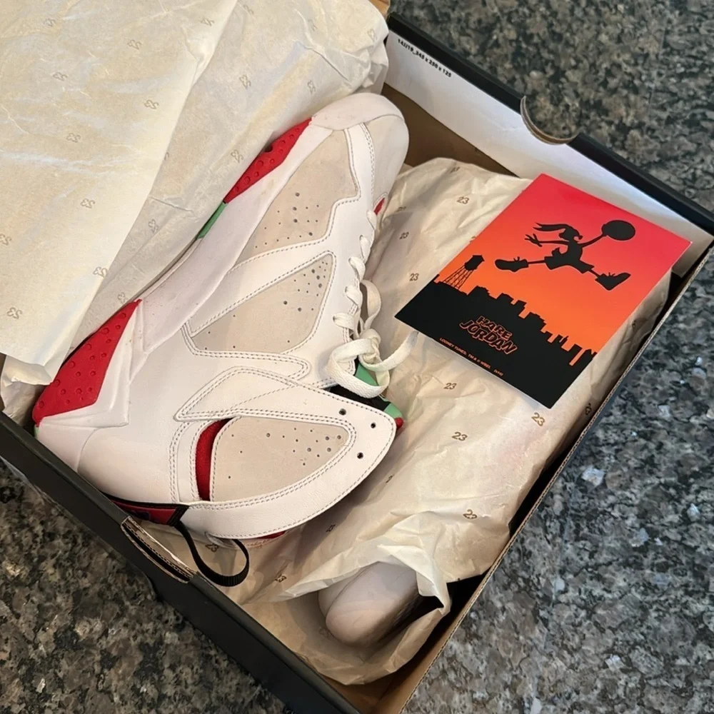 Air Jordan Hare 7 Retro White and Red Sneakers EUC 10.5